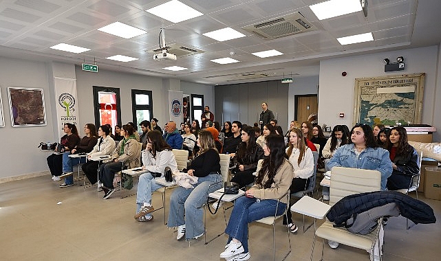 Gençler Kariyer Yolculuğu İçin Efes Tarlası Yaşam Köyü’nde Buluştu