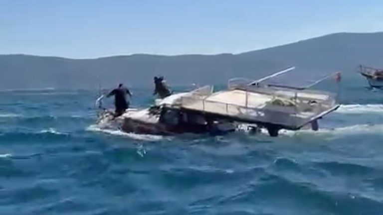 Güllük Körfezi’nde amatör balıkçı teknesi battı