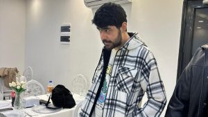 Hatay’da evden çıkmayan Barış, 25. yaşına bilgisayar başında girdi