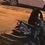 Hatay’da genç adamın yeni motosikleti çalındı: Hırsızlık anı kamerada