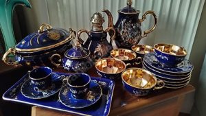 Hemen mutfak dolaplarına bakın: O eski takımlar 400 bin TL’den alıcı buluyor