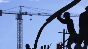 Hizmet üretim endeksi yıllık bazda azaldı, inşaat üretimi arttı