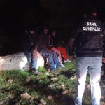 İHA’dan gece tespiti: İzmir’de 22 kaçak göçmen yakalandı