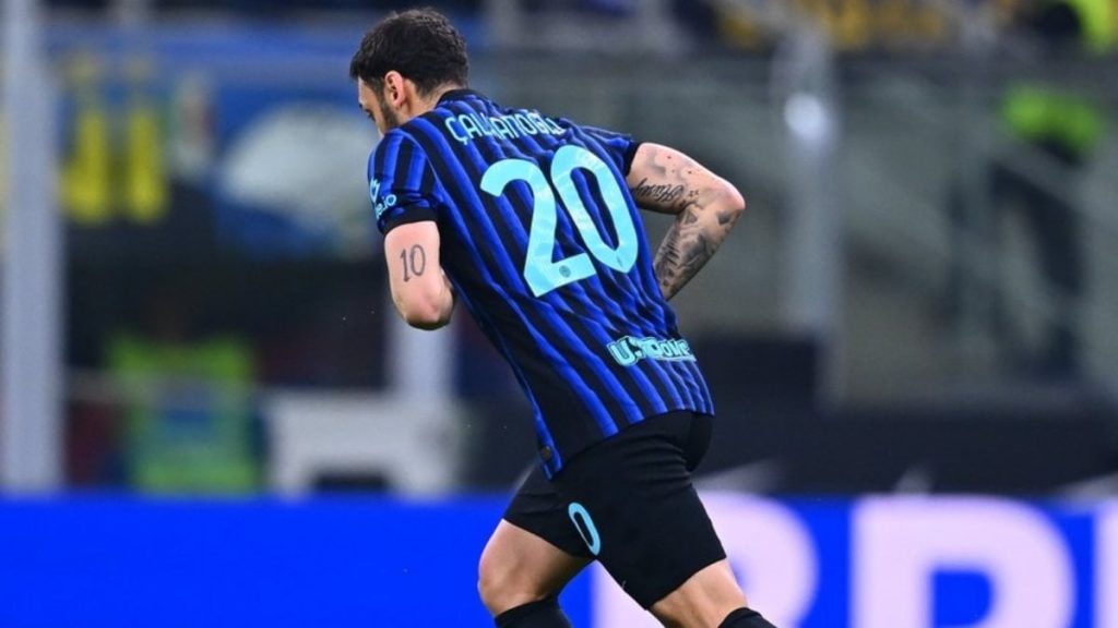 Inter, sahasında Genoa’yı yendi: Hakan Çalhanoğlu golle döndü