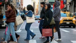 İran gerilimi ABD’de tüketici güvenini baskıladı