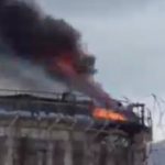 İran’ın misillemesi sonrası Hayfa’daki petrol rafinerisinden yeniden dumanlar yükseliyor