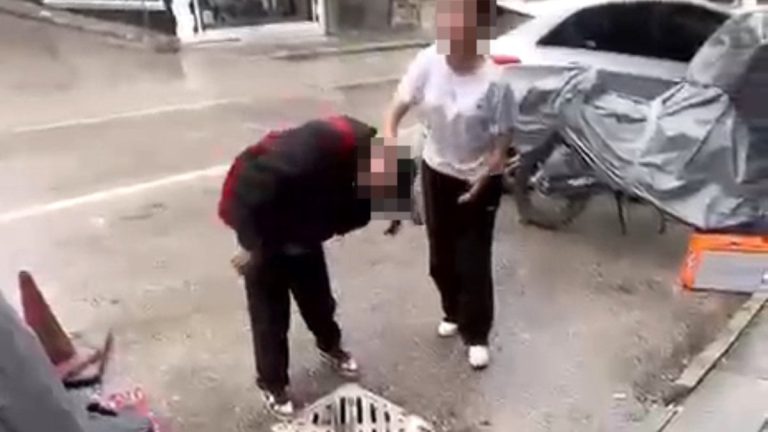 Isparta’da kız öğrenciden akran zorbalığı: Yere yatırıp ayağıyla yüzüne bastı