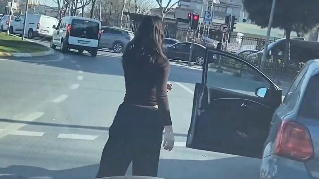 İstanbul’da aracından inip tartıştığı kişiyi tehdit eden kadın sürücüye 180 bin TL ceza
