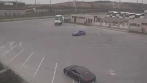 İstanbul’da drift yapan iki sürücü jandarmaya takıldı