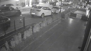 İstanbul’da gece yarısı iş yeri kurşunlandı