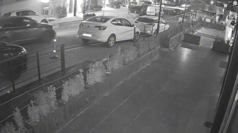 İstanbul’da gece yarısı iş yeri kurşunlandı
