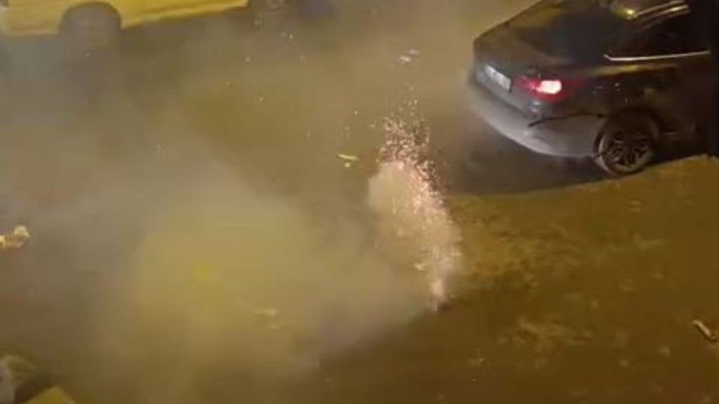 İstanbul’da havai fişekli kutlamada ortalık birbirine girdi: O anlar kamerada