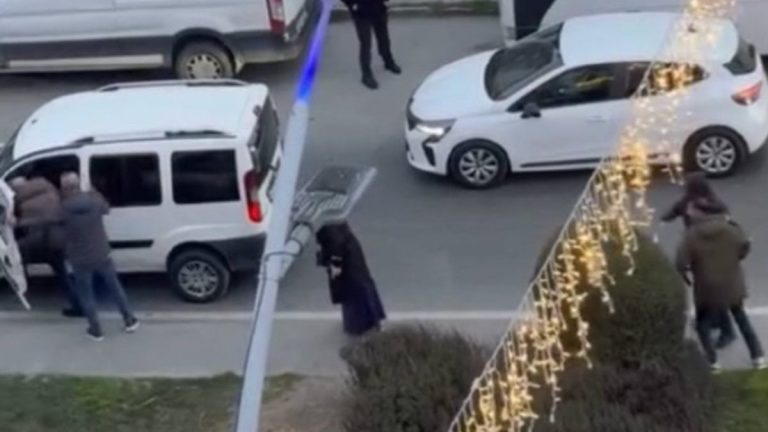 İstanbul’da iftar vaktinde trafikte kavga çıktı