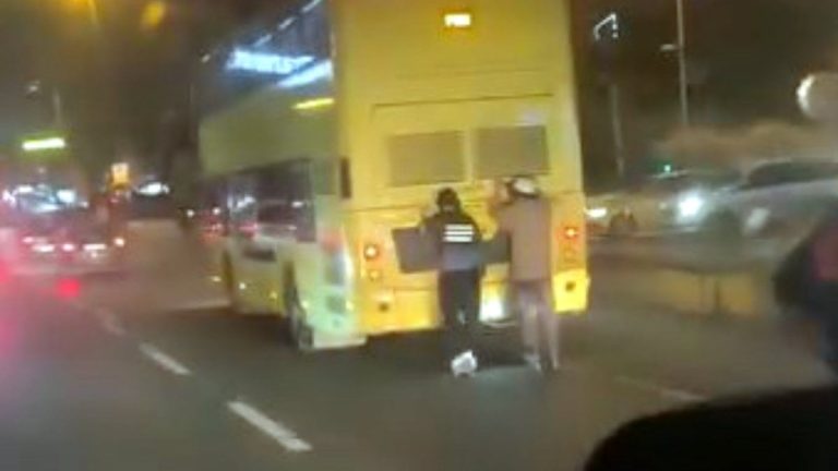 İstanbul’da iki tehlikeli yolculuk kameraya yansıdı