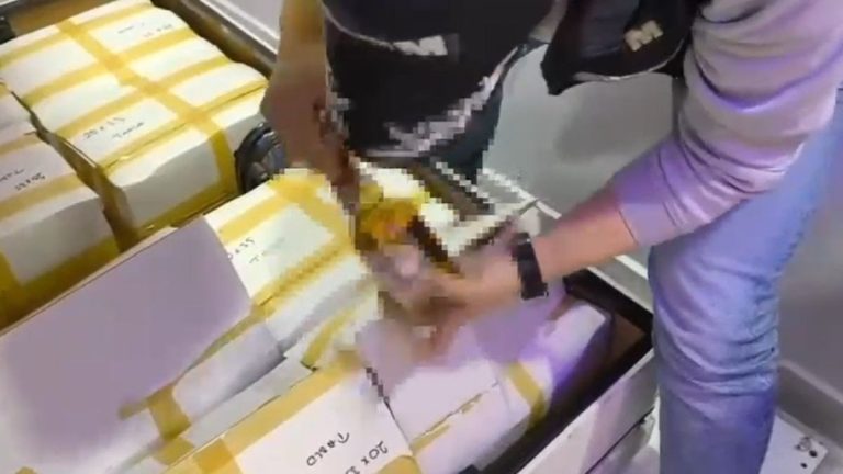 İstanbul’da kaçak içki operasyonu: Baza altından koli koli kaçak içki çıktı