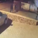 İstanbul’da merdivenle girdikleri evde, sahiplerini bağlayıp soygun yaptılar