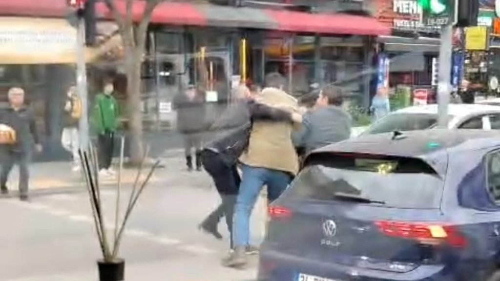 İstanbul’da trafikte kavgaya karışan 3 kişiye 540 bin TL ceza