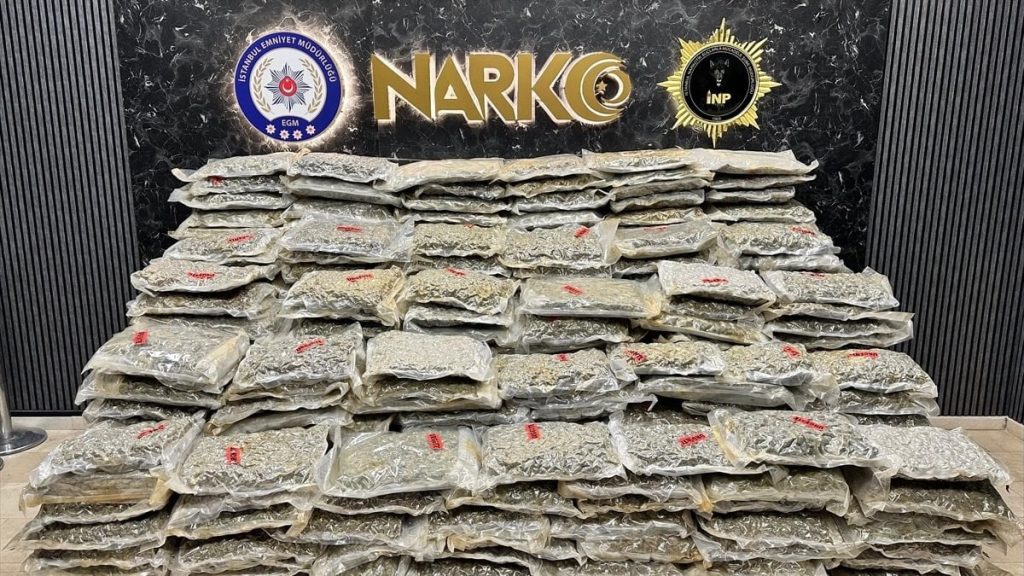 İstanbul’da uyuşturucu operasyonu:  527 kilo uyuşturucu ele geçirildi