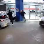 İstanbul’da uzun namlulu silahlarla yapılan milyonluk soygun kameraya yansıdı