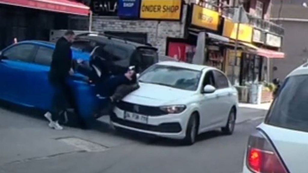 İstanbul’da yolda yürüyen kadına çarpıp kaçan sürücüye 46 bin lira ceza