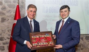 İzmir’de Azerbaycan rüzgarı