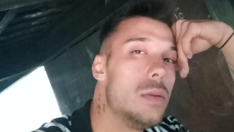 İzmir’de önü kesilen müzisyen kalbinden bıçaklandı