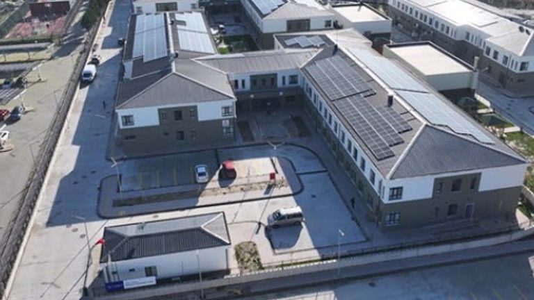 İzmir’de skandalın yaşandığı kız yurdunun müdürü görevden alındı