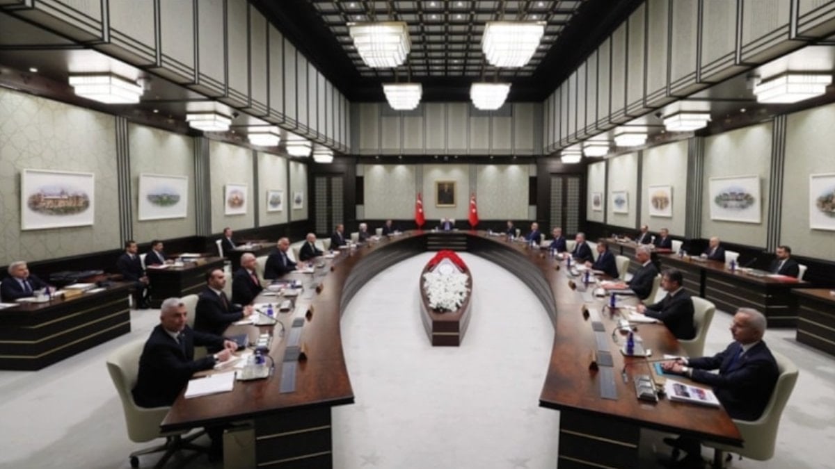 Kabine yarın toplanıyor: Ana gündem Orta Doğu’da devam eden savaş