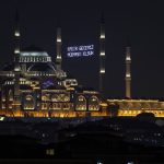 Kadir Gecesi tüm yurtta idrak ediliyor