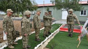 Kara Kuvvetleri Komutanı Metin Tokel’den KKTC’de inceleme