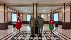 Kara Kuvvetleri Komutanı Orgeneral Metin Tokel, İran sınırı ve Nahçıvan’a gitti