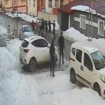 Kars’ta iki grup arasında çıkan kavgada hem silah hem sopa kullanıldı