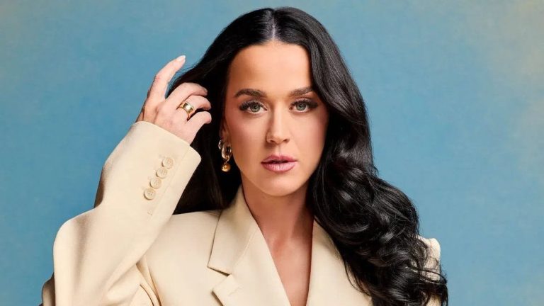 Katy Perry’nin yeni klip çekimi! Kendini yaktı