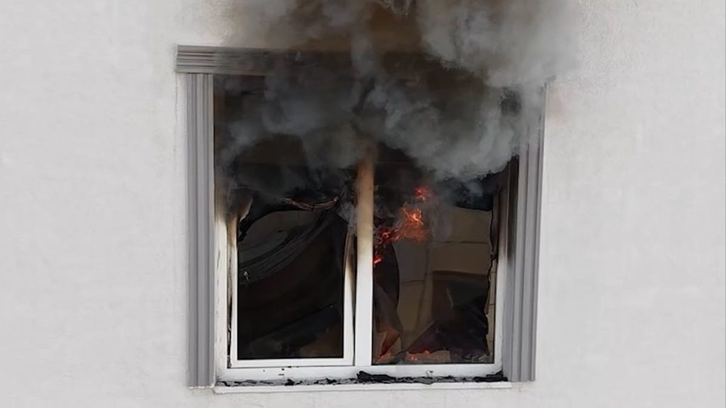 Kırıkkale’de yanan evden yardım çağırmak için çıktı: Çocuklarını kurtarmak için yeniden girdi