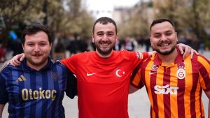 Kosova-Türkiye maçı öncesi Priştine’de heyecan artıyor