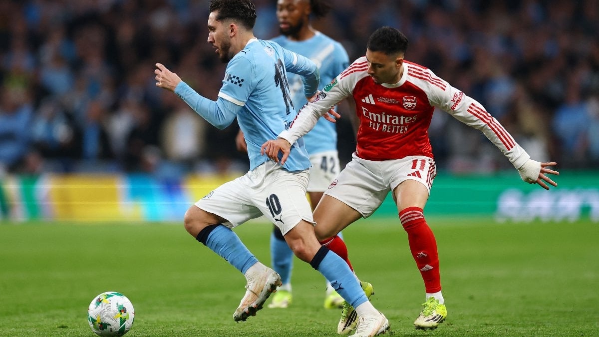 Manchester City, Arsenal’i yenerek kupaya uzandı