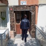 Manisa’da evde cansız bedeni bulunan adamın vücudunda darp izleri bulundu