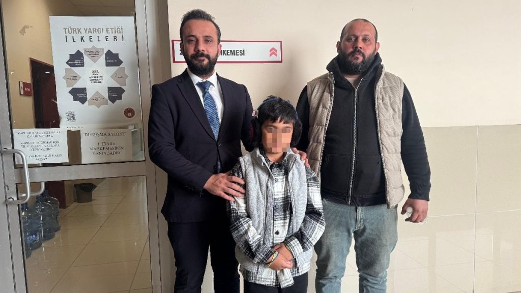 Manisa’da köpeklerin saldırdığı çocuk için 10 milyonluk ceza