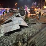 Manisa’da takla atan araçlardan burunları dahi kanamadan çıktılar