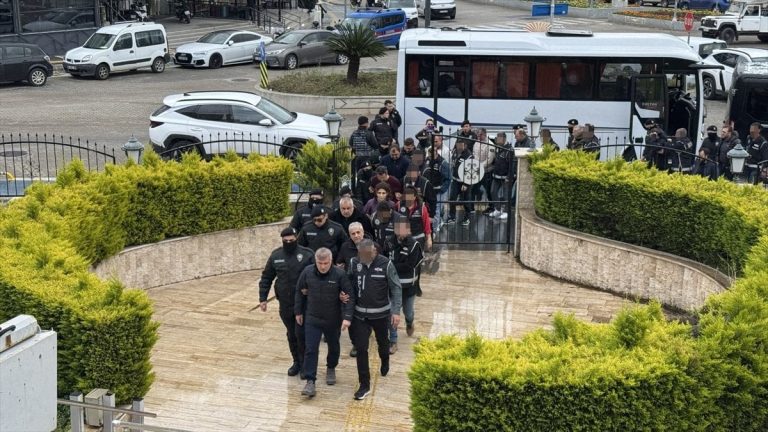 Marmaris Belediyesi’nde rüşvet ağı çökertildi: 4 şüpheli tutuklandı