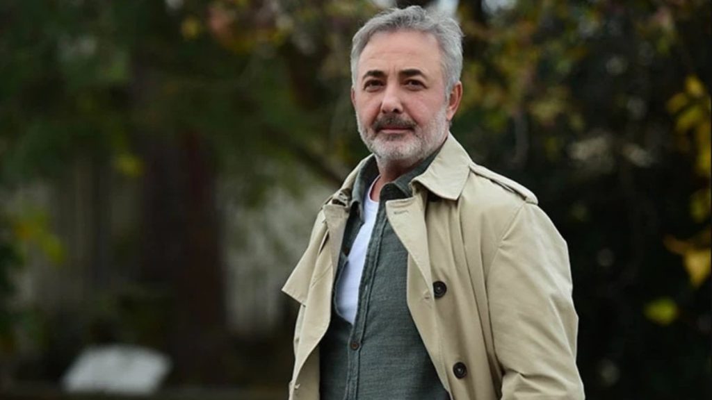 Mehmet Aslantuğ, Uraz Kaygılaroğlu’na cevap verdi: İşi bıraksın