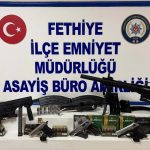 Muğla’da KADES ihbarına gidilen evde uyuşturucu ve silah ele geçirildi