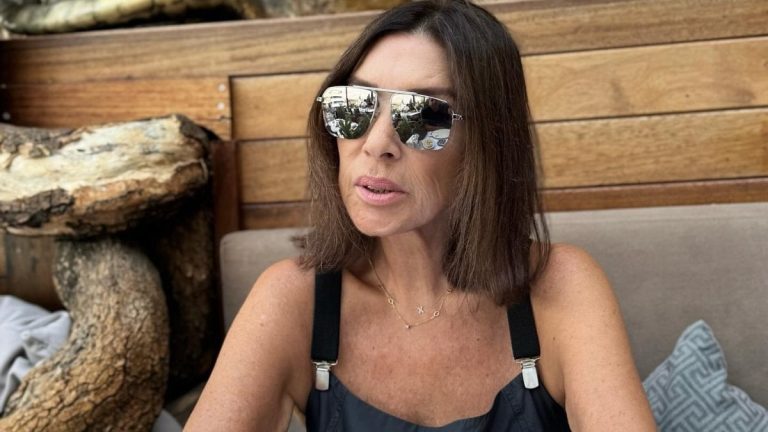 Nebahat Çehre’den Fatih Altaylı paylaşımı: Seninleyiz