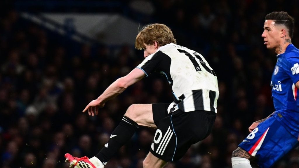Newcastle United, Chelsea’yi tek golle yıktı