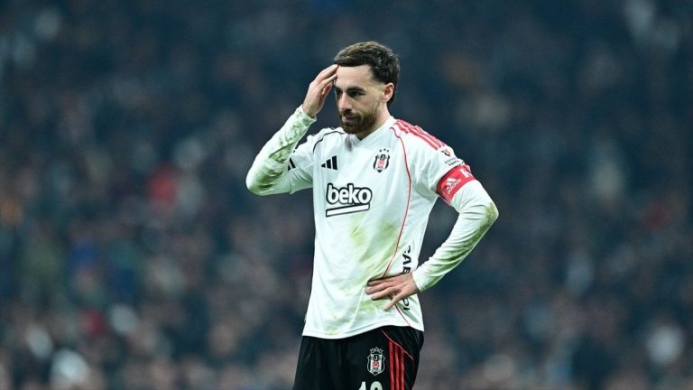 Orkun Kökçü: Hep bize karşı oluyor