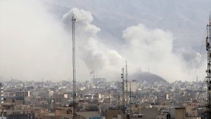 Orta Doğu savaş çemberinde yeni halka: ABD ve İsrail, İran’ı vuruyor