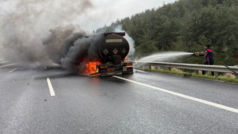 Osmaniye’de akaryakıt tankerinde yangın
