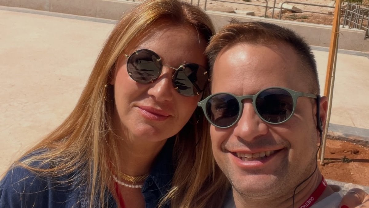 Pınar Altuğ ve eşi Yağmur Atacan aşka geldi: 18 yıl sonra aynı sokaklarda