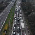 Ramazan Bayramı biterken dönüşler başladı: Düzce geçişinde yoğunluk oluştu