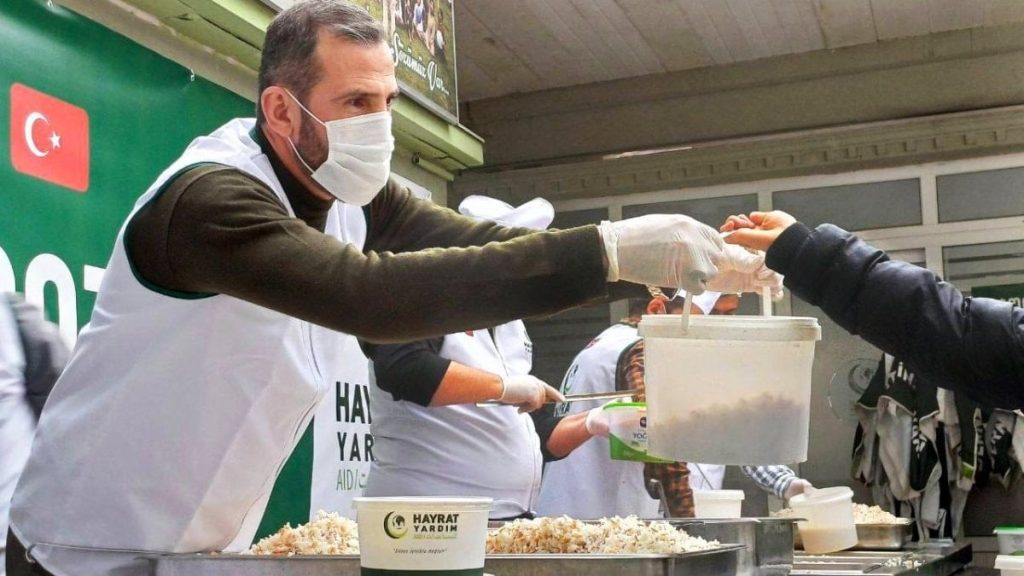Ramazan’da 35 Ülkede Yardım Seferberliği